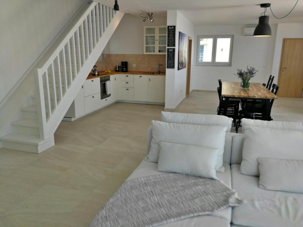 Sea And Wind Villa Labin 拉宾 外观 照片